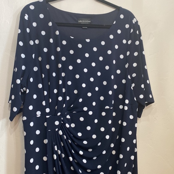 Polka dot Dress by Connected Apparel - Picture 9 of 11
